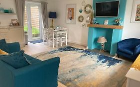 The Bolt Hole Hythe Panoramic Coast And Sea Views