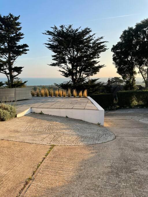 Villa The Bolt Hole Hythe Panoramic Coast And Sea Views Esterno foto