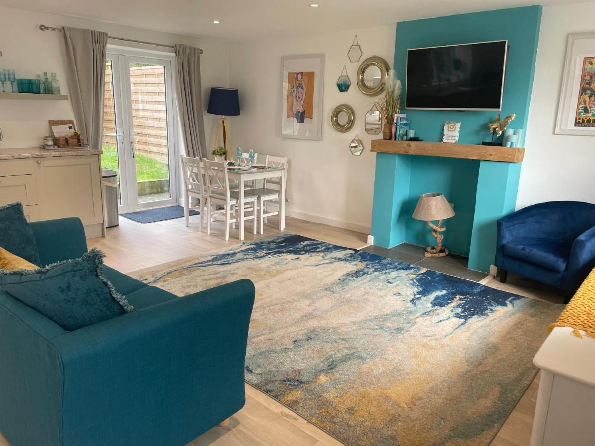 Villa The Bolt Hole Hythe Panoramic Coast And Sea Views Esterno foto